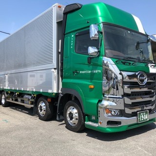 ～白岡車庫～10t大型ウィング車トラックドライバー募集 の画像