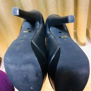 R＆E パンプスの画像