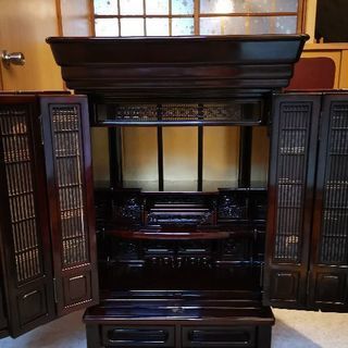 仏壇　濃いブラウン　無料