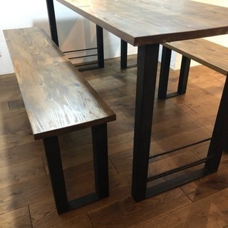 アイアンダイニングテーブルセット ベンチ2つ付き