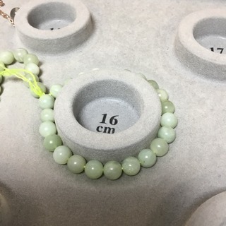 ネフライト 8mm玉 シンプルブレスレットの画像