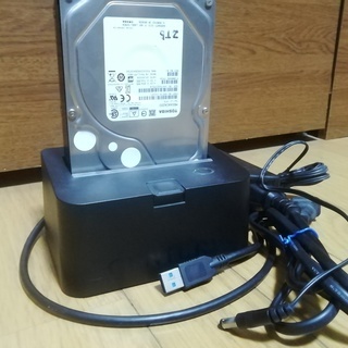 裸族のお立ち台V2 外付け HDDを出し入れ出来る