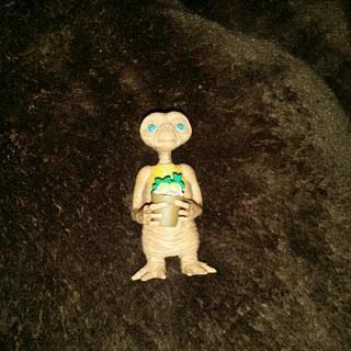 E.T.　ｶﾞﾁｬ