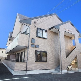 【双葉ICまで２分！】人気の甲斐市龍地：駐車場2台付き の2LD...