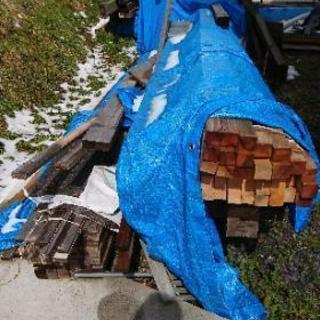 取引中、、少々お待ち下さい、、小屋を建てたい方！木材、外壁、窓