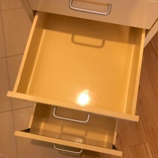フランフラン スチールワゴンの画像