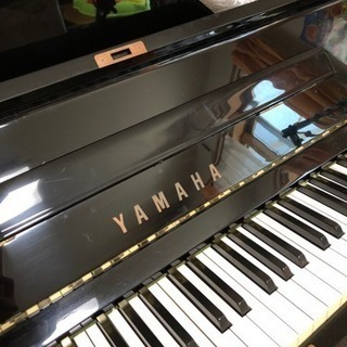 アップライトピアノ の画像
