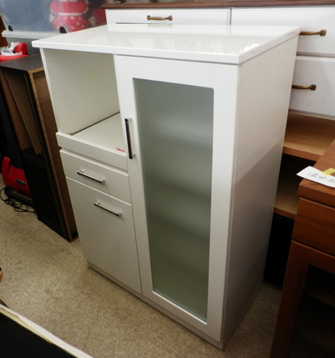 PayPay対応 ニトリ レンジ台 レンジボード キャビネット キッチンカウンター 織機棚 戸棚 鏡面 白 コンパクト 札幌市西区西野