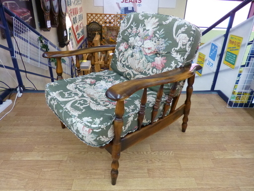 カリモク 一人掛けソファ コロニアル WC6000 パーソナルチェア イス 椅子 クッション取り外し可 家具 ☆ PayPay(ペイペイ)決済可能 ☆ 札幌市 清田区 平岡