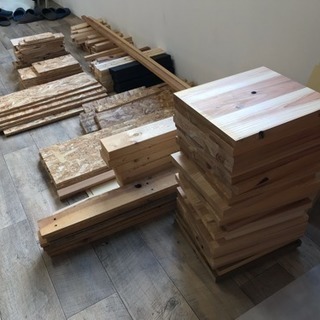 無料！0円！オシャレな棚を作れるDIY用木材！OSB合板などの画像