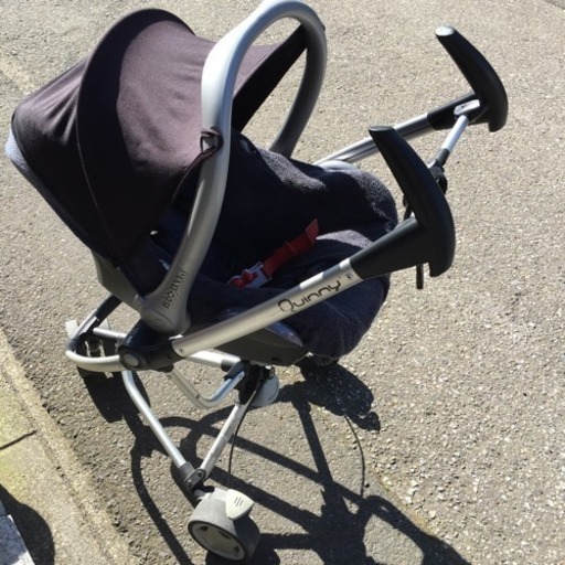 Quinny(クイニーザップ)ベビーカー&マキシコシのチャイルドシート