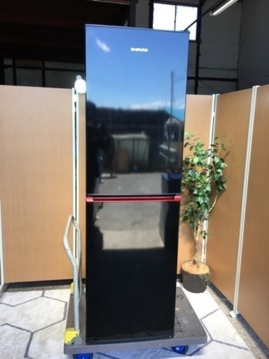 ☆DAEWOO☆大容量240L☆2ドア冷蔵庫☆2012年製☆美品