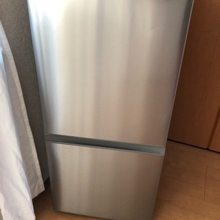 冷蔵庫 アクア AQR-U16F