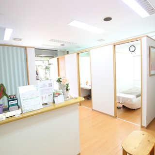 肩こり、首の痛み、腰痛、猫背、産後の骨盤矯正、疲れ、ストレス、肥...