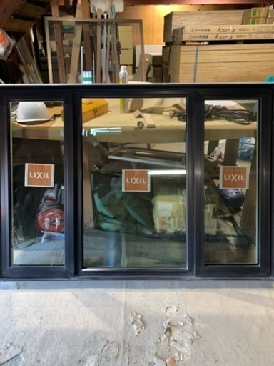 LIXIL TFT窓