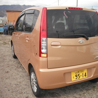 ダイハツ、ムーブＬ、平成１９年式、４速ＡＴ、５ドア、走行距離、８７、０００ｋｍ、車検有効期限、平成３２年１２月１６日まで。（現状実働車）の画像
