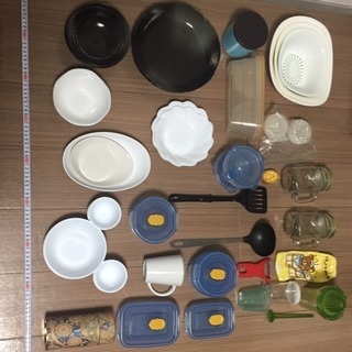 アフターヌーンティーリビング、無印良品他