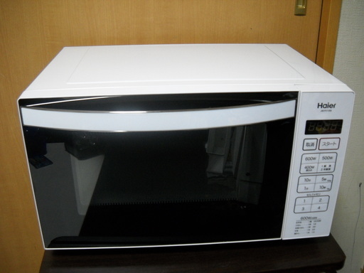 配達無料　ほぼ未使用 ハイアール　ヘルツフリー　電子レンジ　JM-FH18B　ホワイト
