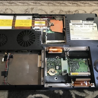 ■レア物ジャンク■CLEVO D870P■部品取り・修理等にご活用ください！の画像