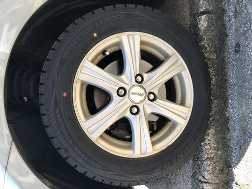 DUNLOP WINTER MAXX スタッドレス　WM01 175/65R14 82Q　４本セット　ホイール付き