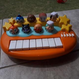 アンパンマン　ピアノ