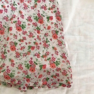 タイムセール！！花柄スカートの画像