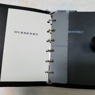 BURBERRY 未使用 システム手帳の画像