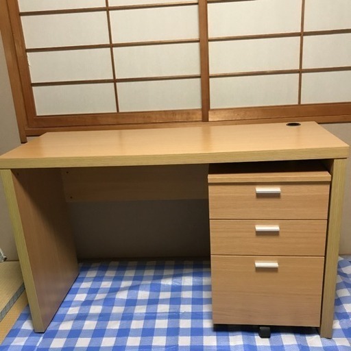 学習机又はPC机（引出しサイド机も付き綺麗です！）