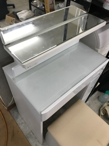 ＬＥＤ照明付ドレッサー  中古　リサイクルショップ宮崎屋19.4.13