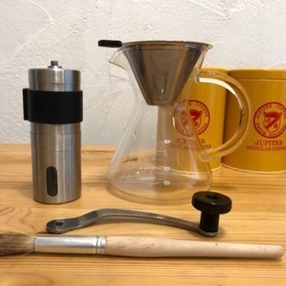 エコなフィルターレス コーヒードリッパーとミルとキャニスター