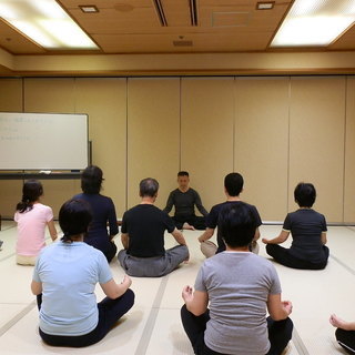 疲労回復ヨガ　仕事帰りの 「体のリセットヨガ」  横浜上星川の画像