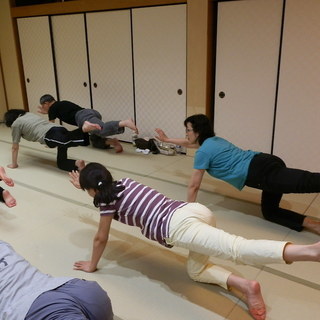 認知症、寝たきりにならないぞ！させないぞ！宣言　生涯動ける体を目指す「背骨呼吸メソッド」の画像