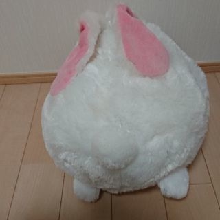 うさぎ？のようなモフモフのいきもの。の画像