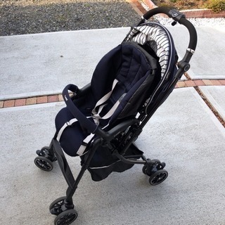 combi メチャカルハンディ オート4キャス