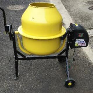 コンクリートミキサーとバイブレーターセット      (取引中)...