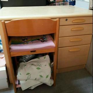 学習机　差し上げます　引き取り5/2迄の画像