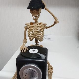 【がいこつの演奏会♪】たのしいおもちゃ。の画像
