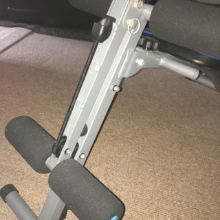 腹筋マシーンの画像