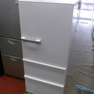 札幌 美品! 2018年製 272L 3ドア冷蔵庫 AQR-27G ホワイト/白 大きめ 綺麗 200Lクラス
