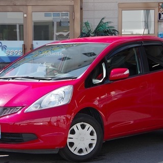 ⭐誰でも車がローンで買える⭐🚗自社ローン専門店🚗フィット Ｌ レッド
