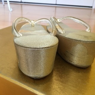 礼装用 バッグと草履の画像