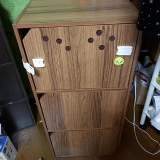 扉つきカラーボックス①