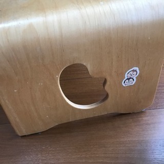 キコリの小イス テーブル セットの画像