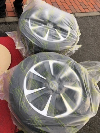 VOXY 夏タイヤ ワンシーズンのみ使用