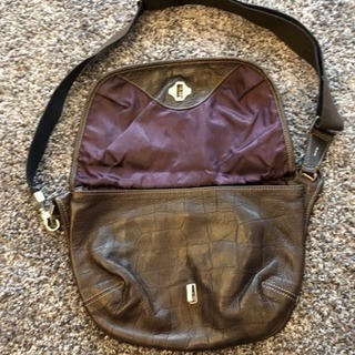 aniary  ショルダーバッグ（茶）の画像