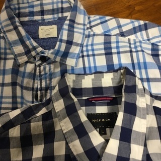 メンズＬサイズ シャツ２枚と新品ムートンジャケットの画像