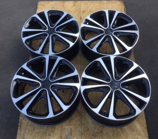 美品 WREST 17インチ アルミホイール 4本セット