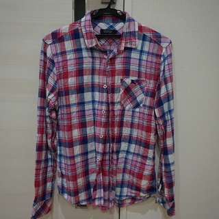 BURBERRY BLACK LABEL　長袖シャツ（ピンク）