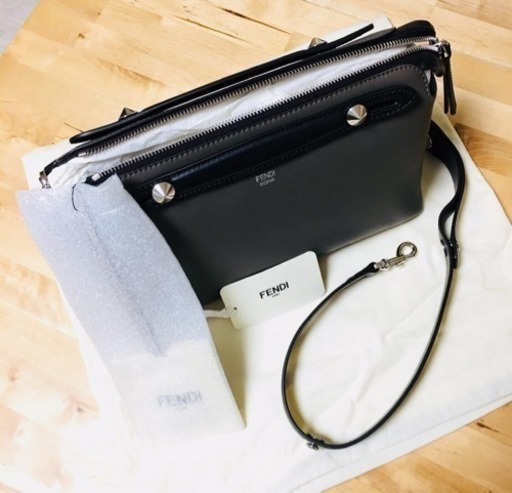 明日15日 限定プライス FENDI by the way