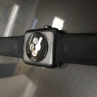 （取引中）美品 Apple Watch Series 2 付属品＆追加充電器の画像